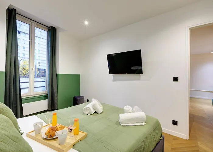Bluestay 122 - Superb Apartament