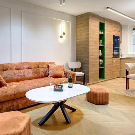 Bluestay 122 - Superb Apartment