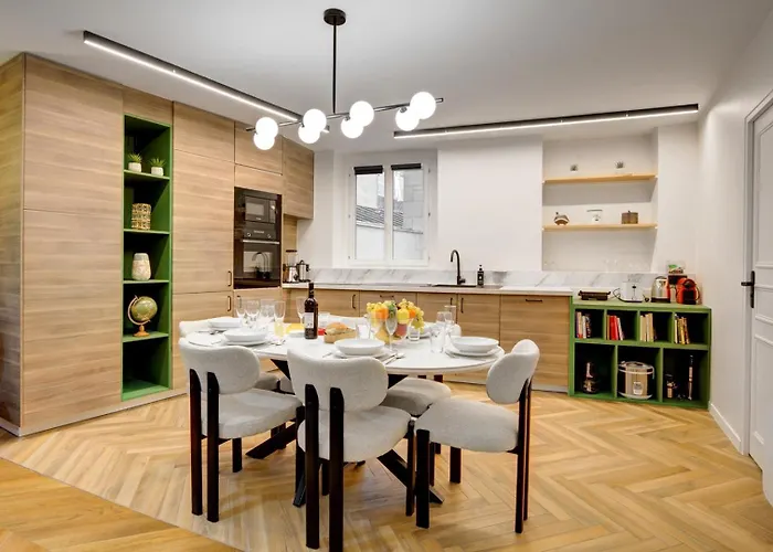 Bluestay 122 - Superb * Paris